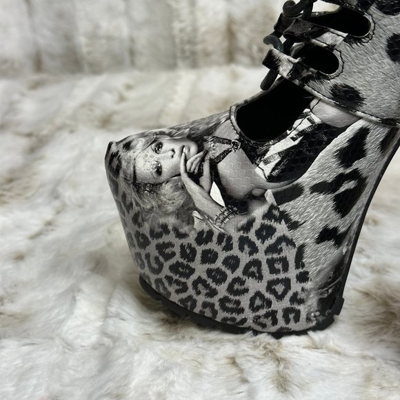 Privileged Platform Ankle Boots Animal Mag Print Lug Sole - Picture 6 of 15